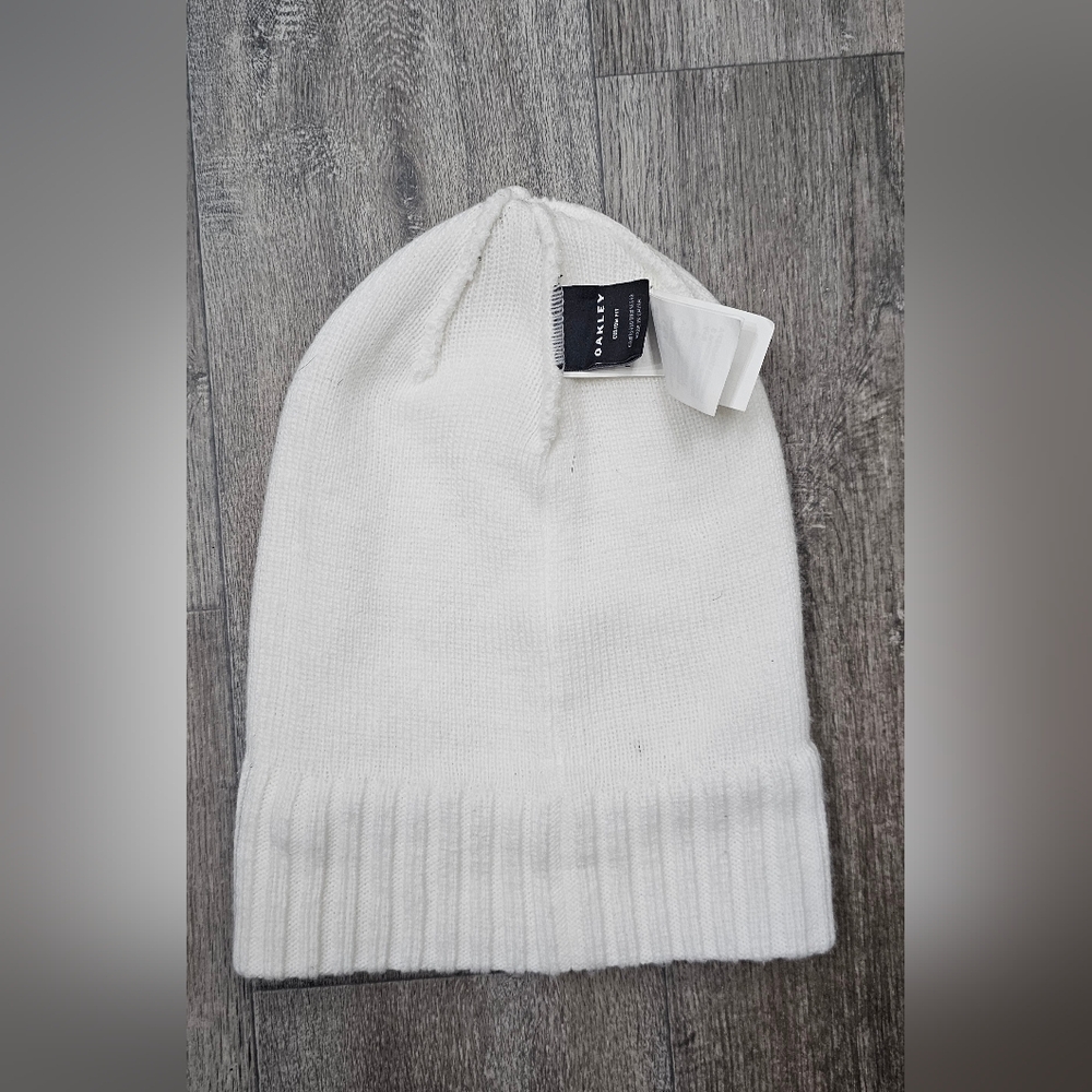 Oakley Team Patch White Beanie - Picture 3 of 4
